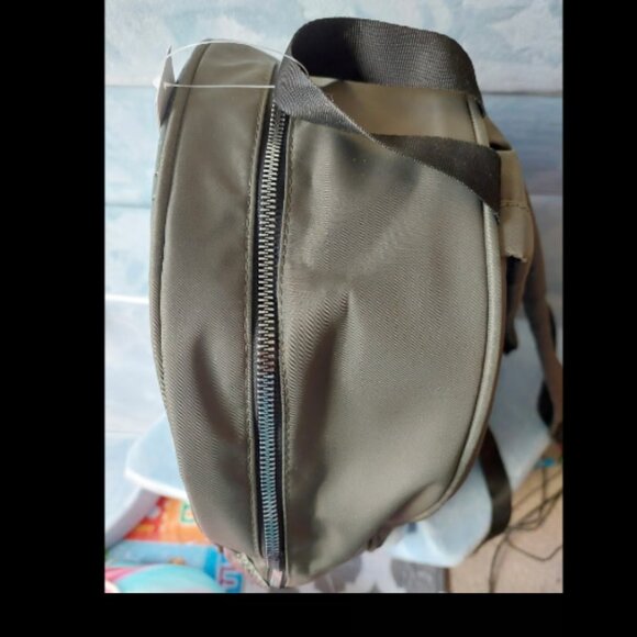 Chevron Quilted Backpack  Army/Military Green by Linea Donna~ NWT. - Picture 4 of 7